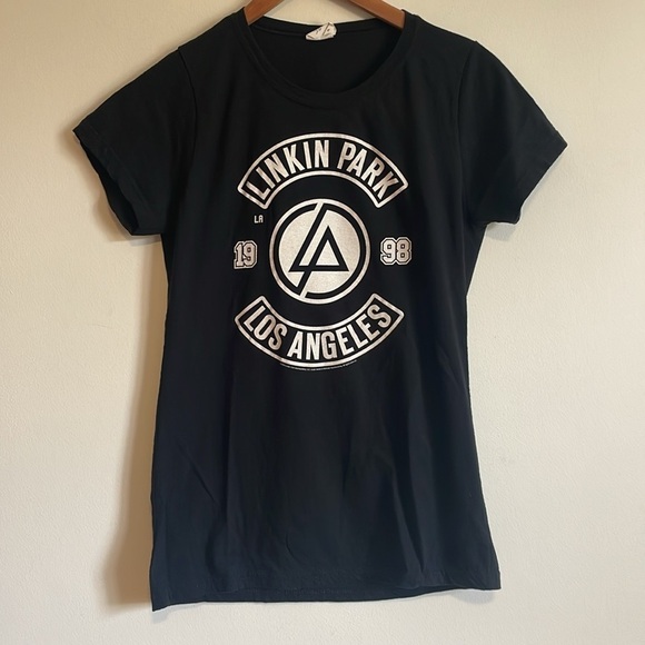 Bay Island Tops - Linkin Park Band T-Shirt XL Women’s Black 2014 Short Sleeve Merch Tee Tour